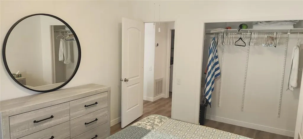 304 Los Prados Safety Harbor FL 34695