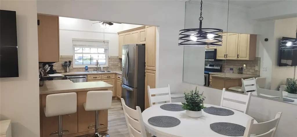 304 Los Prados Safety Harbor FL 34695