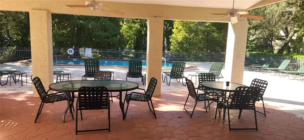 304 Los Prados Safety Harbor FL 34695