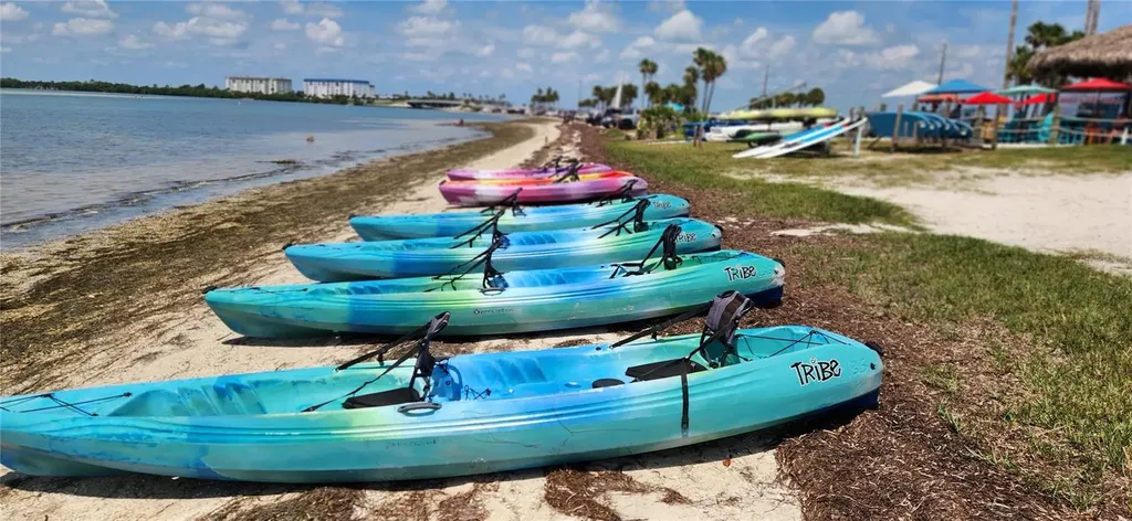 304 Los Prados Safety Harbor FL 34695