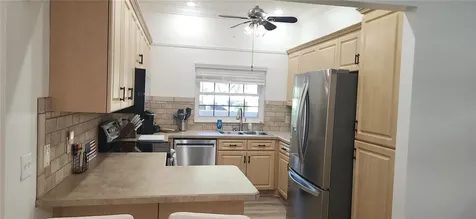 304 Los Prados Safety Harbor FL 34695