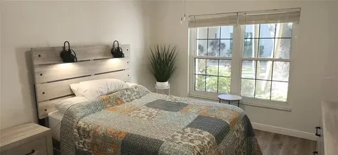 304 Los Prados Safety Harbor FL 34695