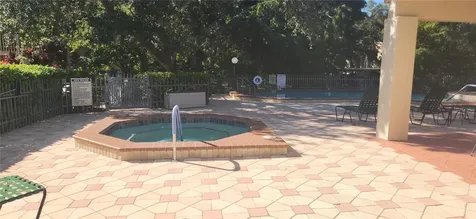 304 Los Prados Safety Harbor FL 34695