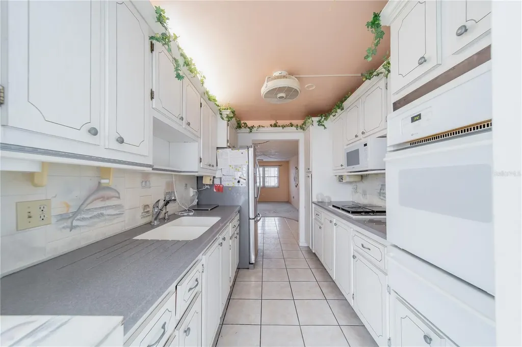 5925 Shore Boulevard S Gulfport FL 33707