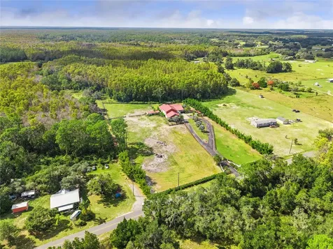 8515 Bay Lake Road Groveland FL 34736