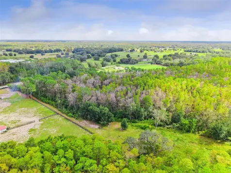 8449 Bay Lake Road Groveland FL 34736