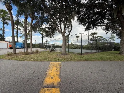 353 Port Pleasant Drive Kissimmee FL 34759