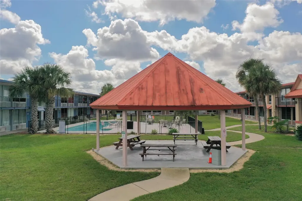 43420 Highway 27 Davenport FL 33837