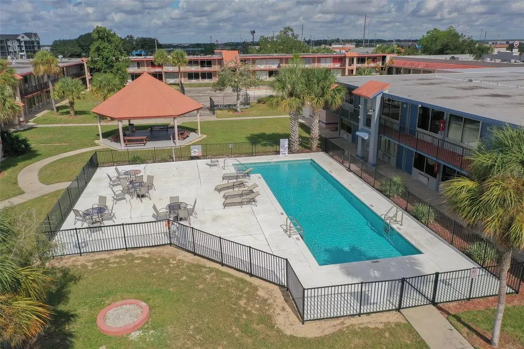 43420 Highway 27 Davenport FL 33837