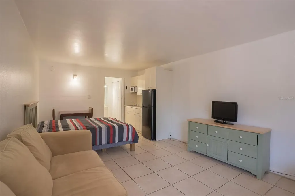 43420 Highway 27 Davenport FL 33837