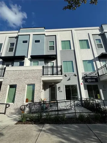 326 Center Lake Lane Oviedo FL 32765