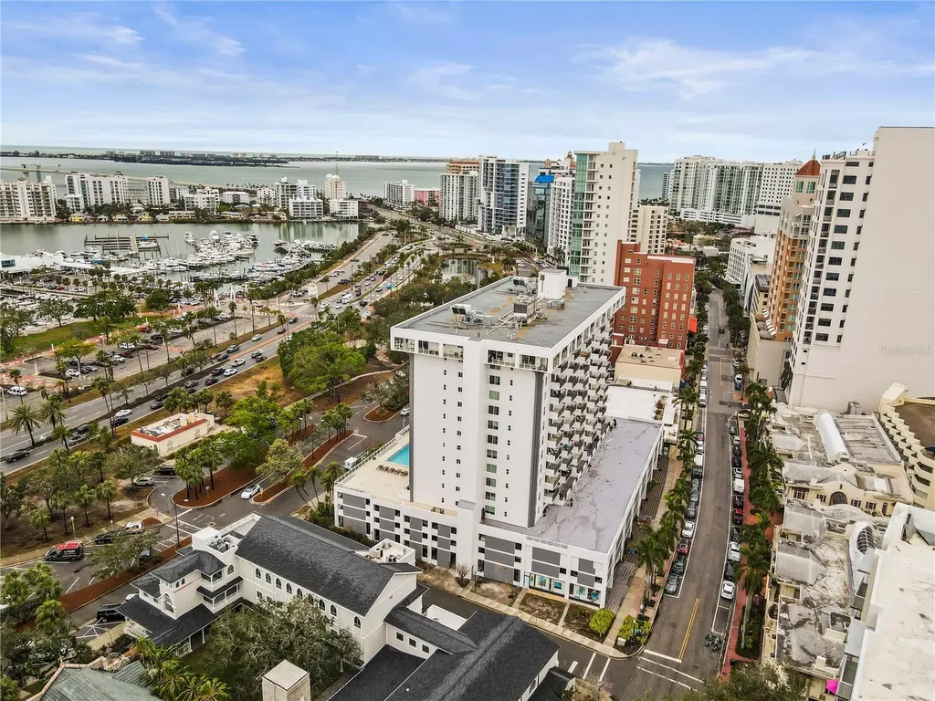 101 S Gulfstream Avenue Sarasota FL 34236
