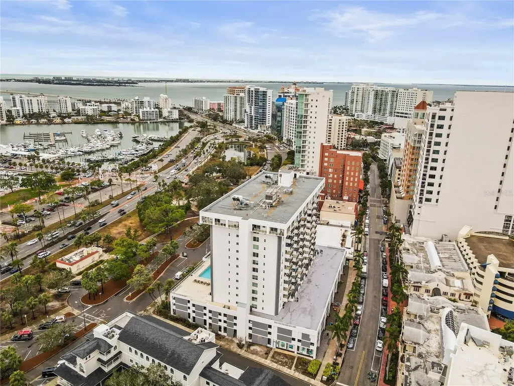 101 S Gulfstream Avenue Sarasota FL 34236