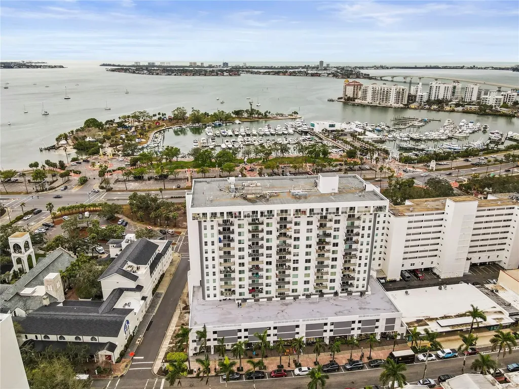 101 S Gulfstream Avenue Sarasota FL 34236