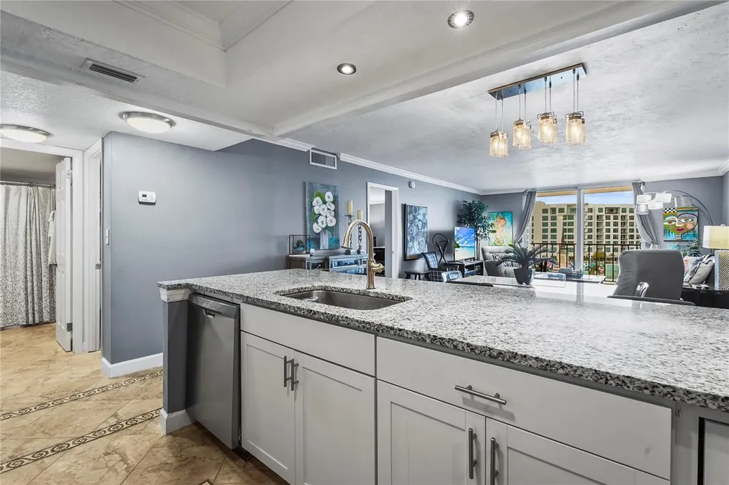 101 S Gulfstream Avenue Sarasota FL 34236