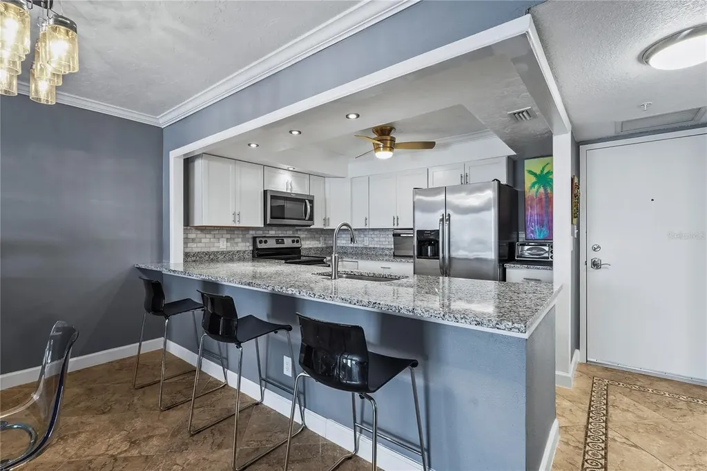 101 S Gulfstream Avenue Sarasota FL 34236