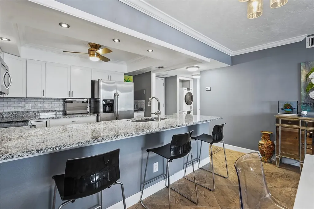 101 S Gulfstream Avenue Sarasota FL 34236