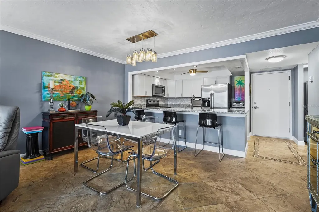 101 S Gulfstream Avenue Sarasota FL 34236