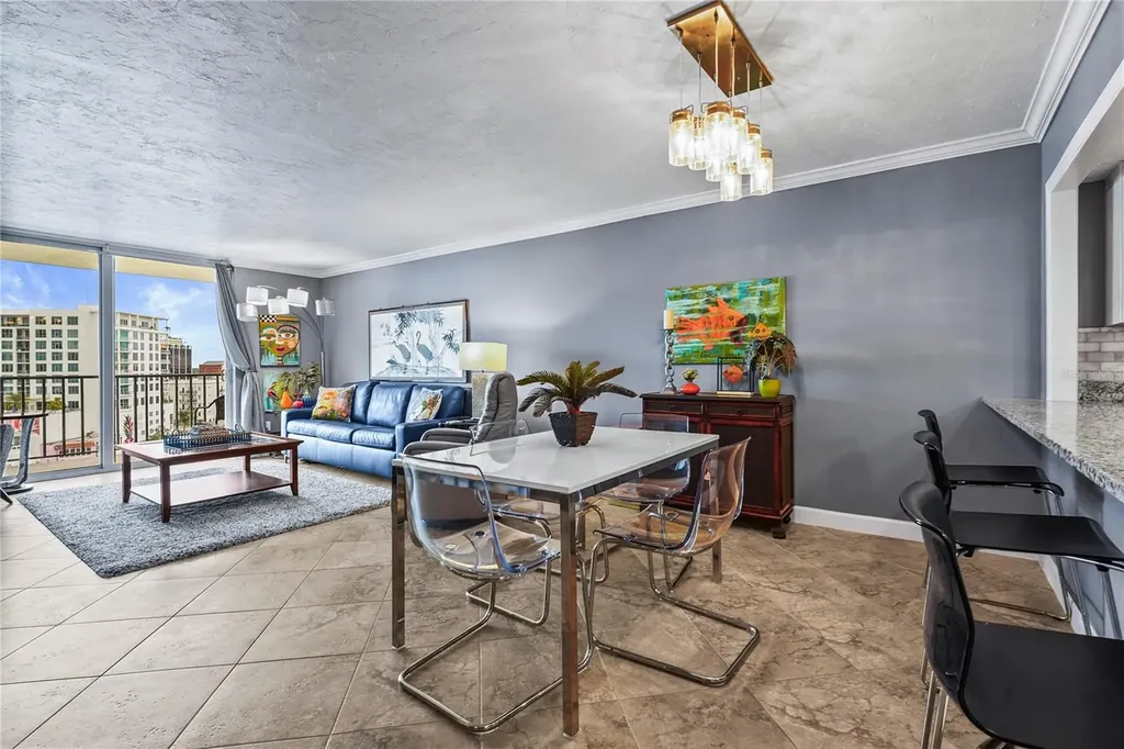 101 S Gulfstream Avenue Sarasota FL 34236