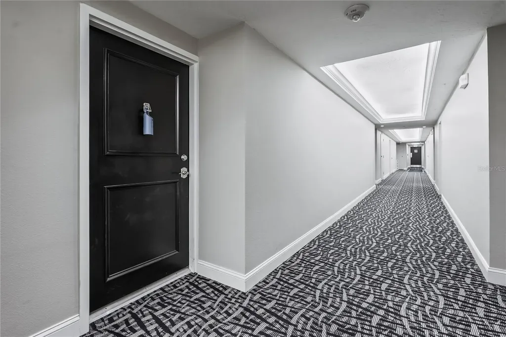 101 S Gulfstream Avenue Sarasota FL 34236