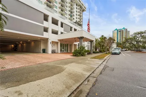 101 S Gulfstream Avenue Sarasota FL 34236