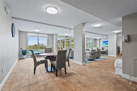 101 S Gulfstream Avenue Sarasota FL 34236