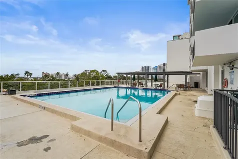 101 S Gulfstream Avenue Sarasota FL 34236