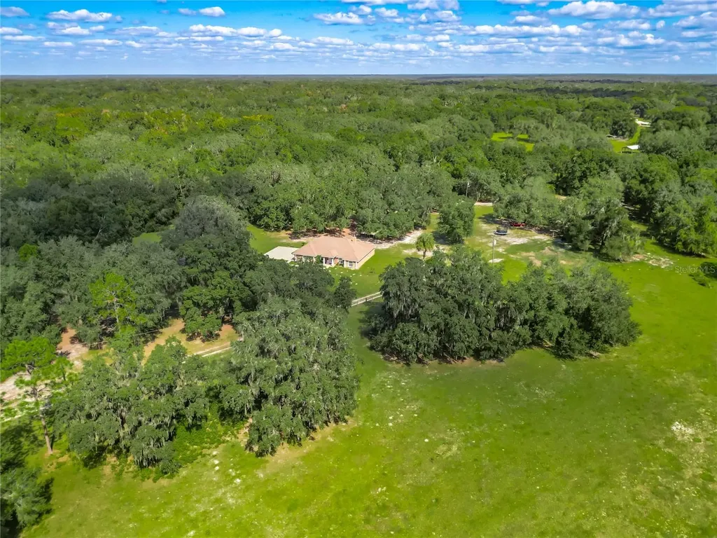 12611 NE 36th Avenue Anthony FL 32617
