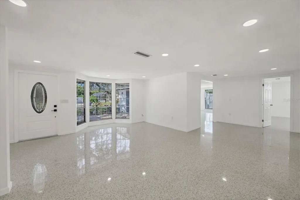 6711 S Lockwood Ridge Road Sarasota FL 34231