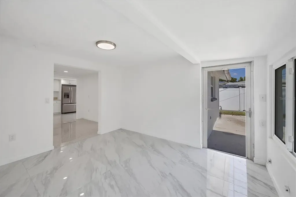 6711 S Lockwood Ridge Road Sarasota FL 34231