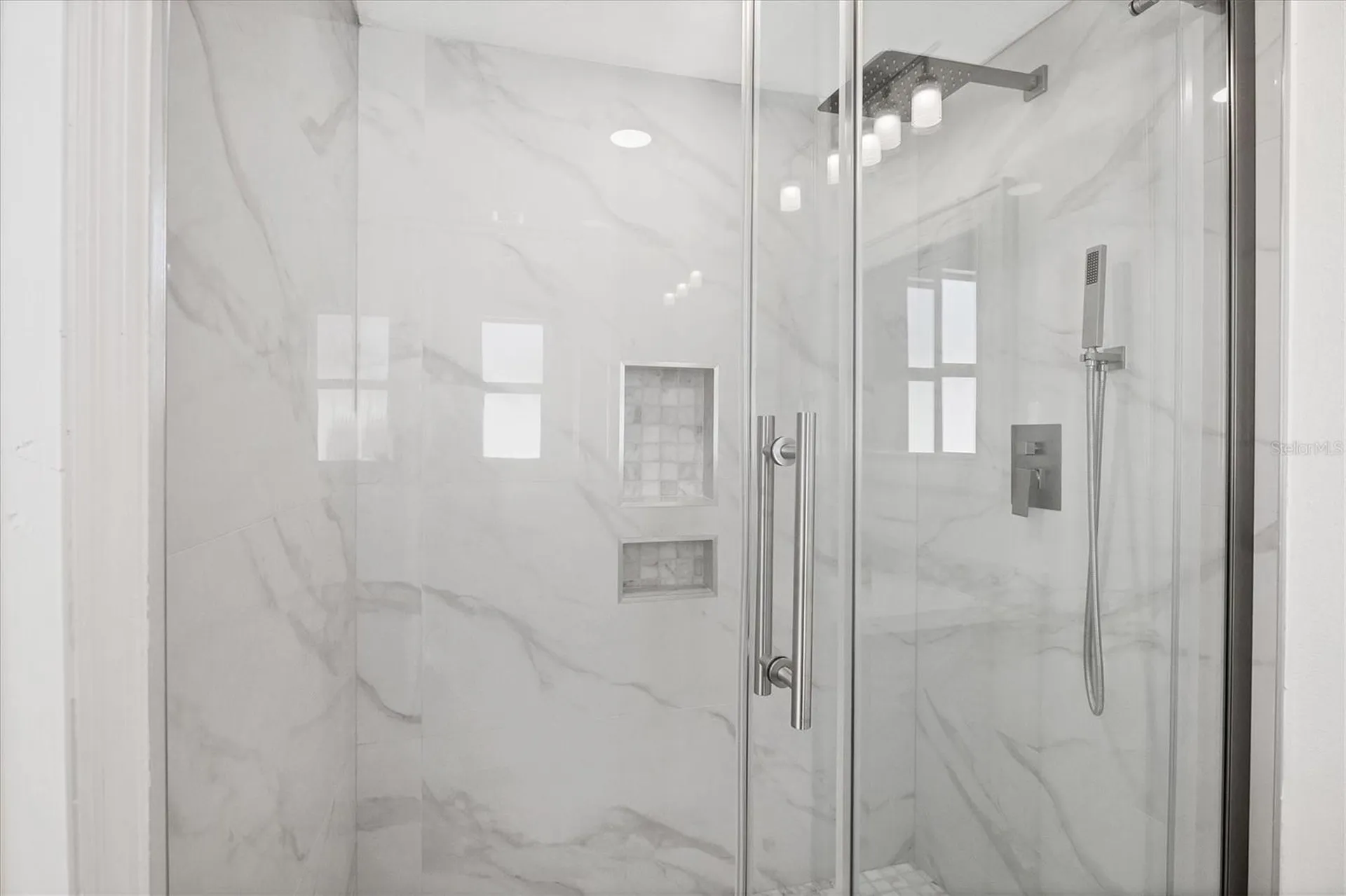 6711 S Lockwood Ridge Road Sarasota FL 34231
