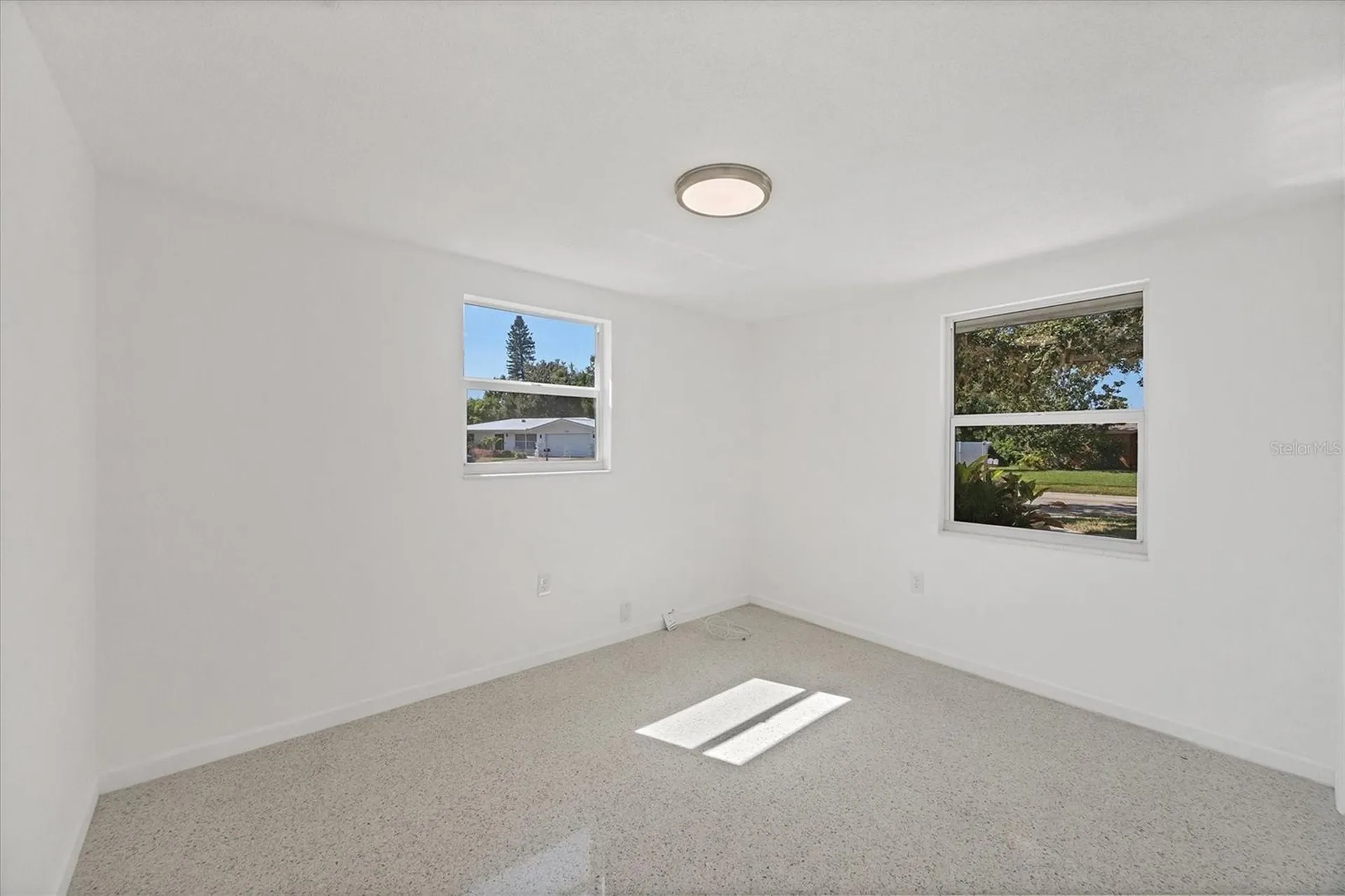 6711 S Lockwood Ridge Road Sarasota FL 34231