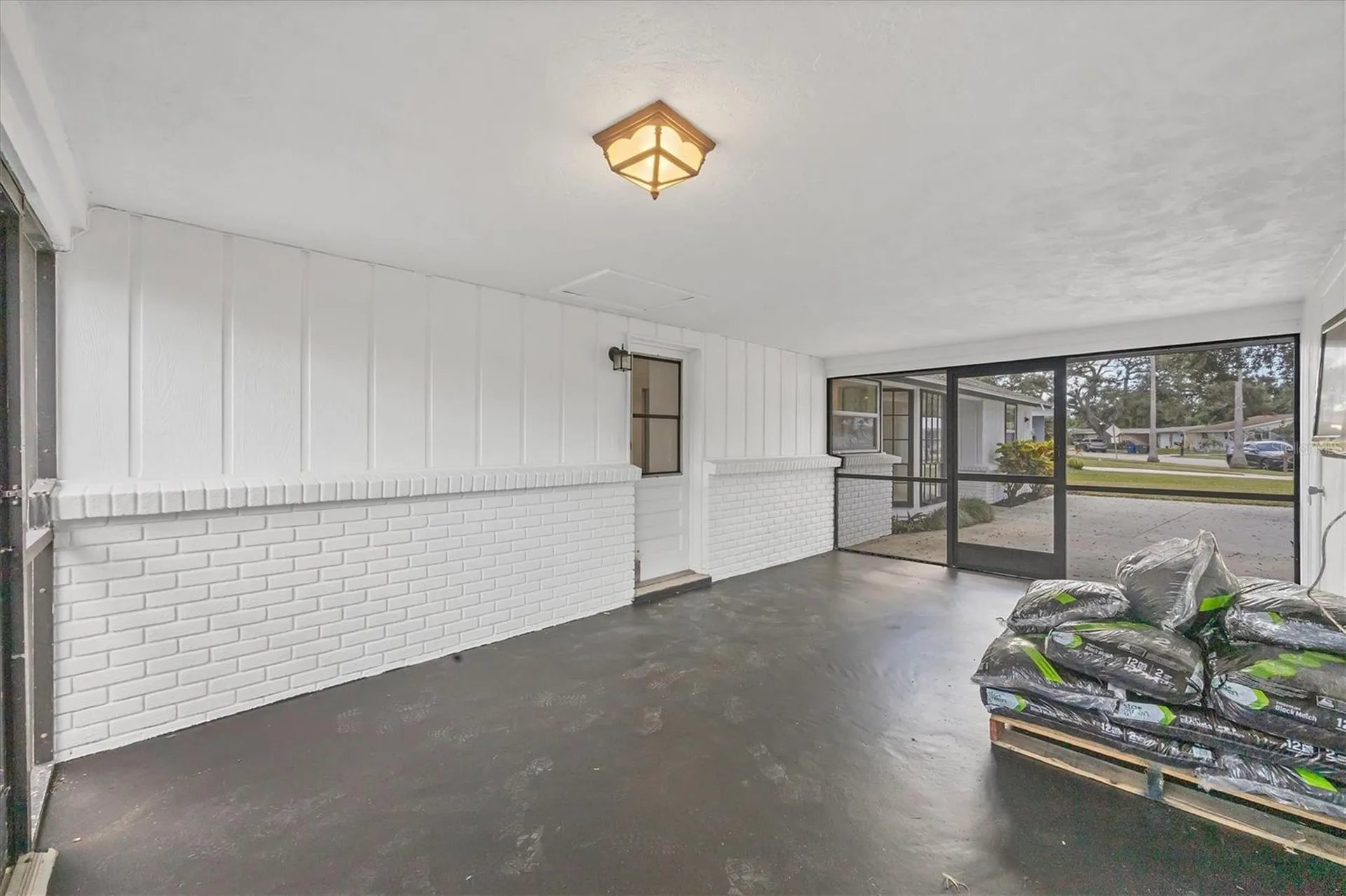 6711 S Lockwood Ridge Road Sarasota FL 34231