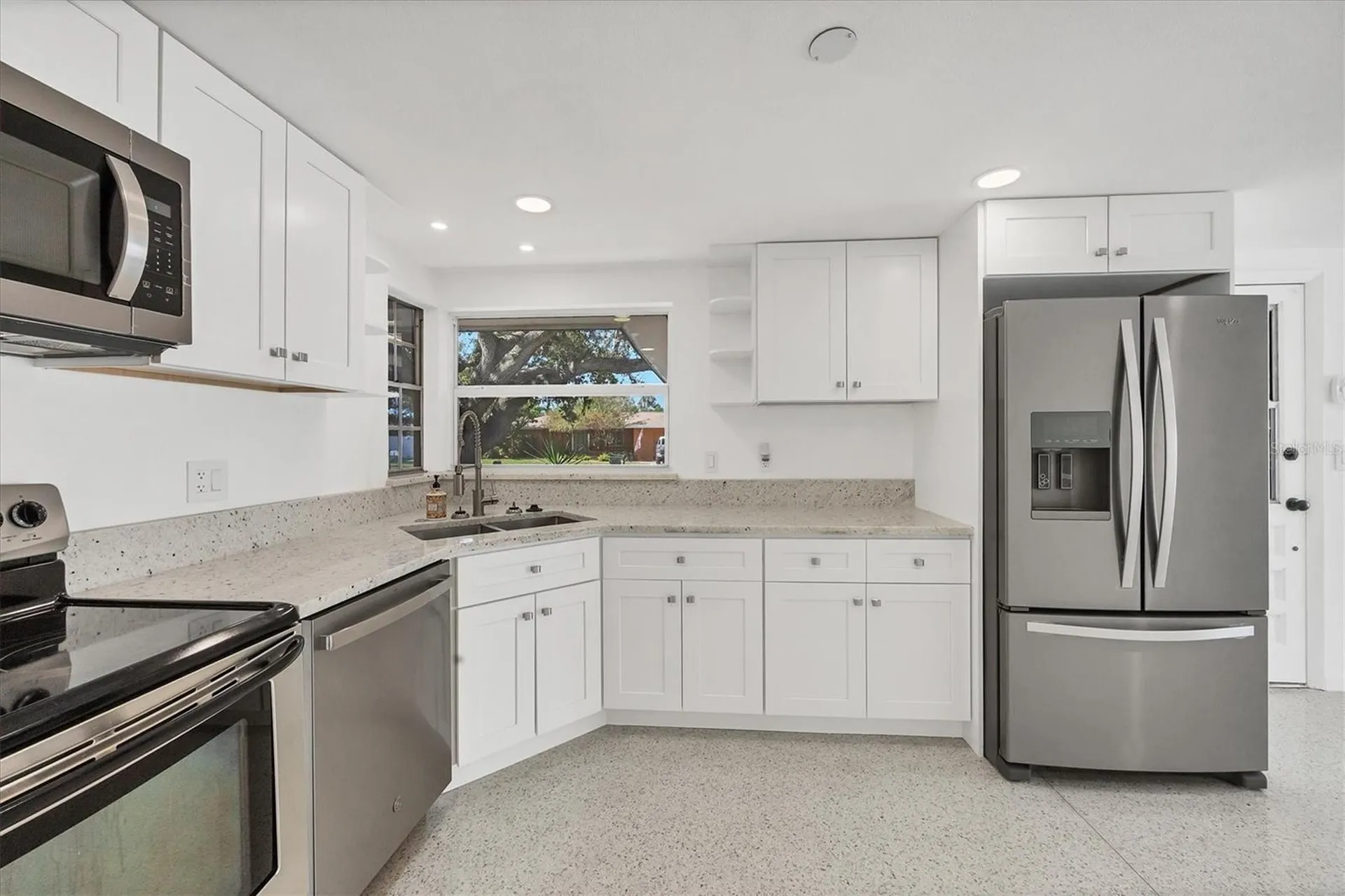 6711 S Lockwood Ridge Road Sarasota FL 34231
