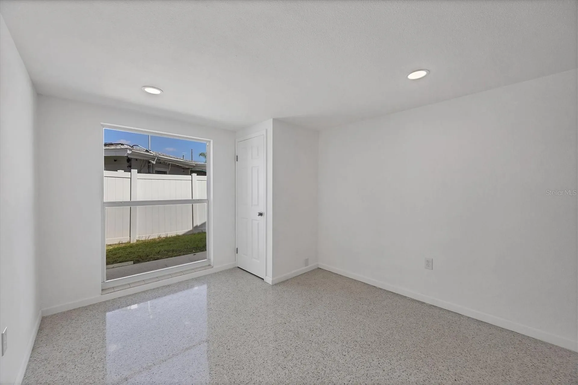 6711 S Lockwood Ridge Road Sarasota FL 34231