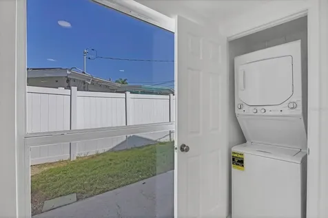 6711 S Lockwood Ridge Road Sarasota FL 34231