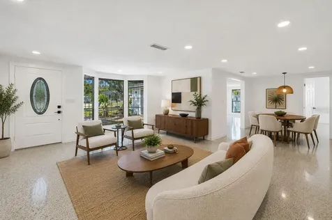 6711 S Lockwood Ridge Road Sarasota FL 34231