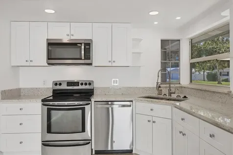 6711 S Lockwood Ridge Road Sarasota FL 34231