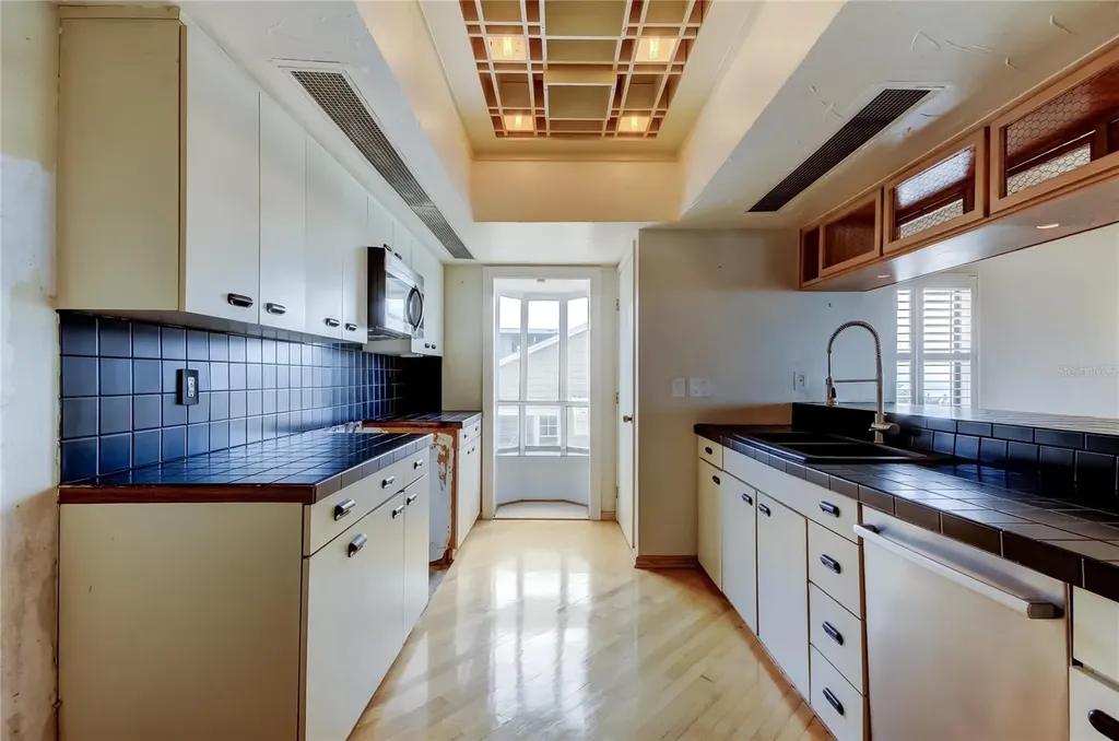 19810 Gulf Boulevard Indian Shores FL 33785