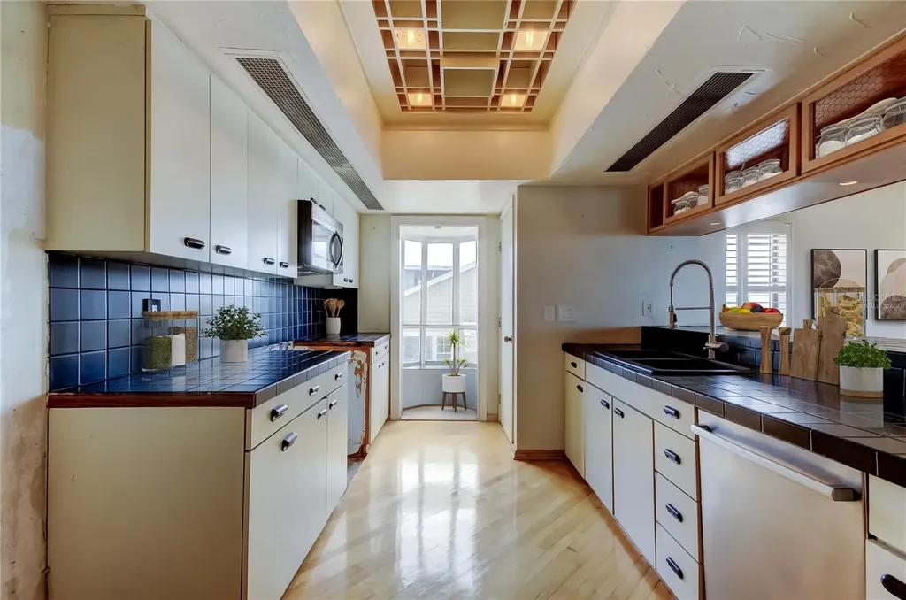 19810 Gulf Boulevard Indian Shores FL 33785