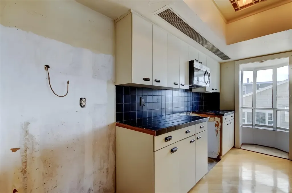 19810 Gulf Boulevard Indian Shores FL 33785