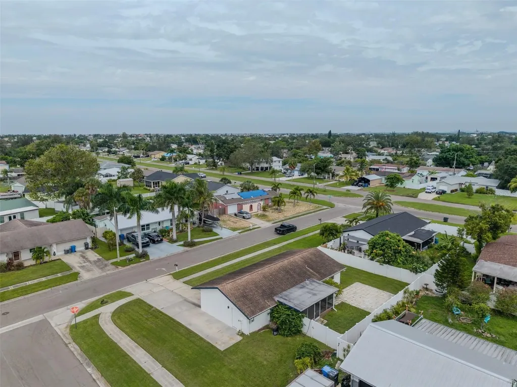 504 Red Mangrove Lane Apollo Beach FL 33572