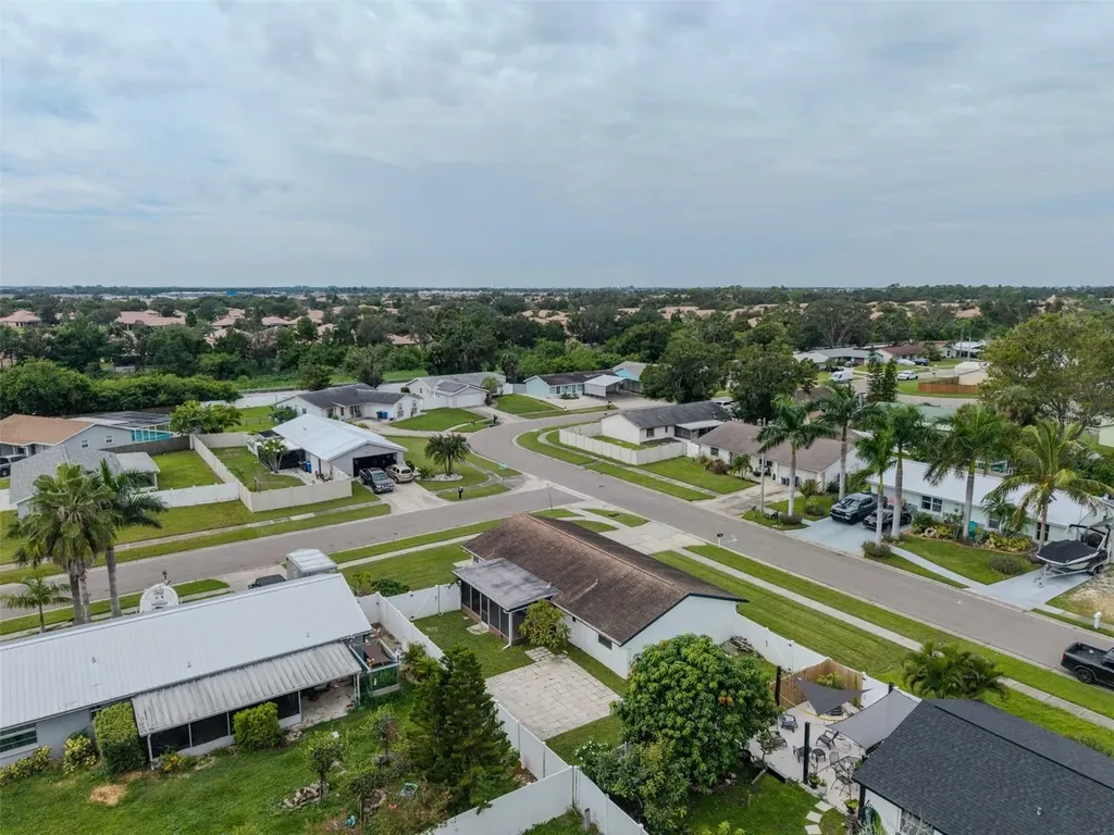 504 Red Mangrove Lane Apollo Beach FL 33572