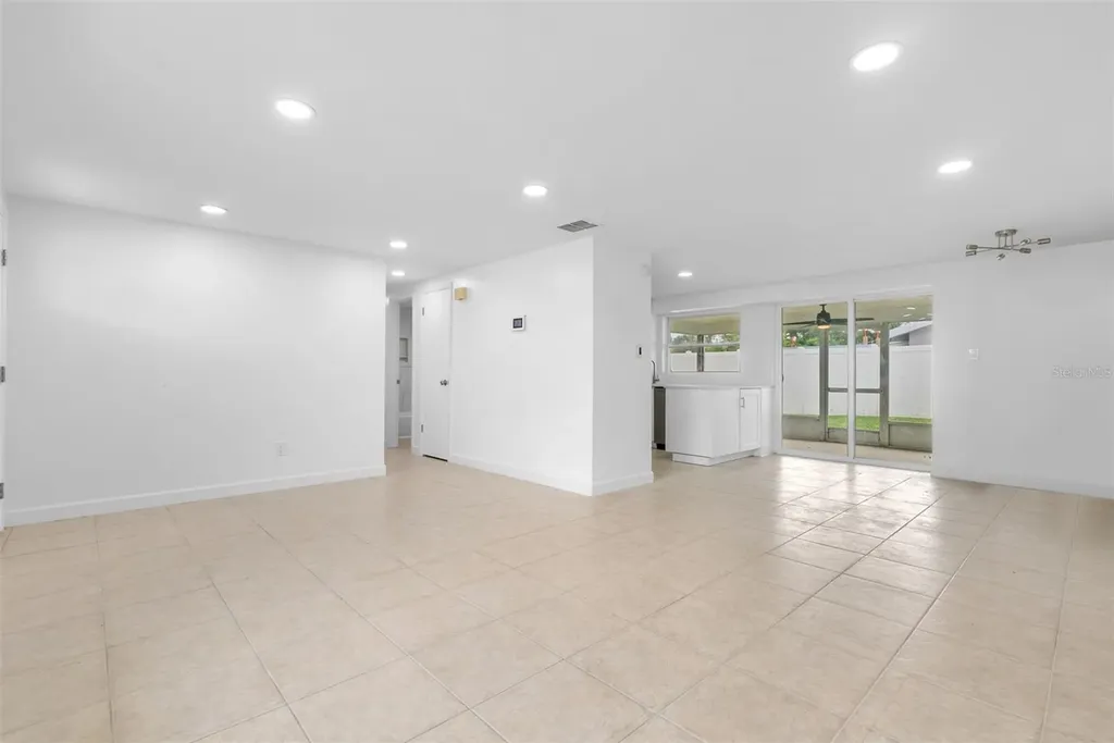 504 Red Mangrove Lane Apollo Beach FL 33572
