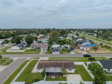 504 Red Mangrove Lane Apollo Beach FL 33572