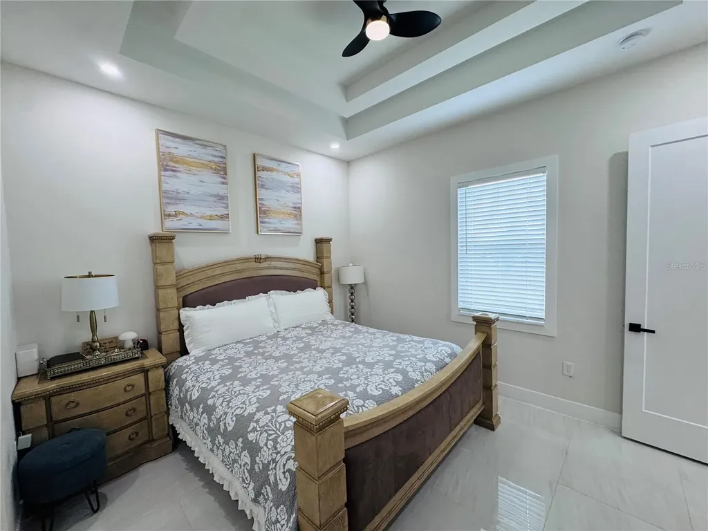 528 Jacaranda Parkway E Cape Coral FL 33909