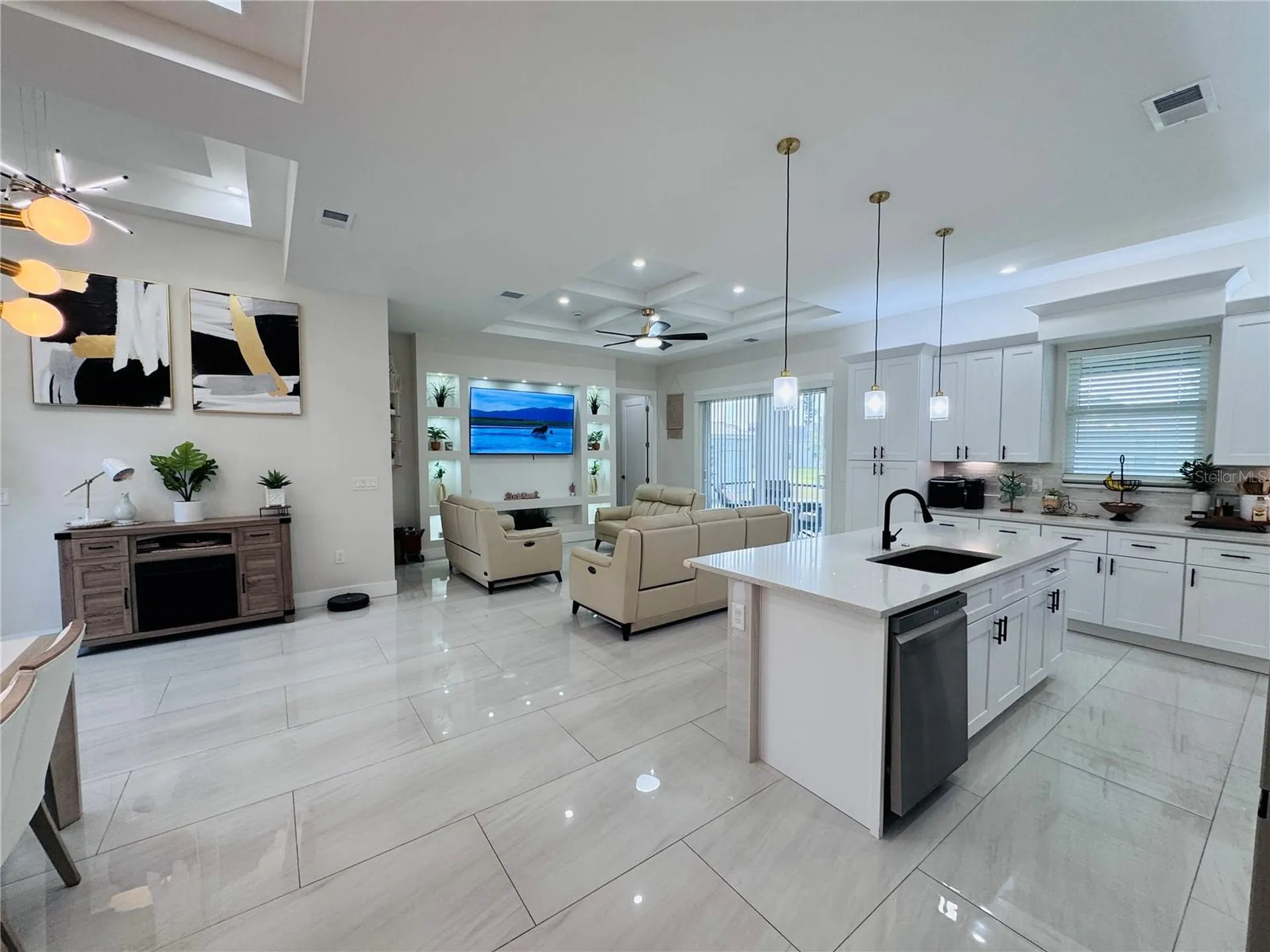 528 Jacaranda Parkway E Cape Coral FL 33909