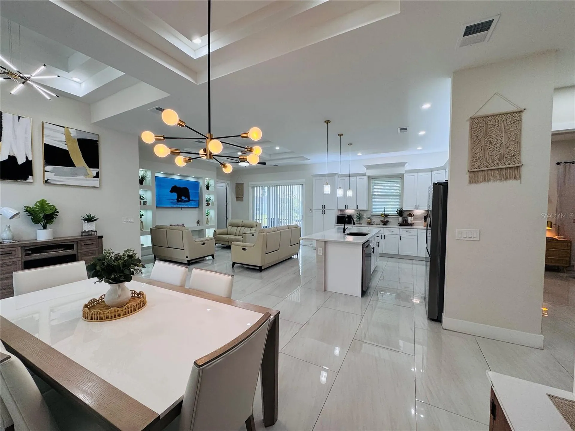 528 Jacaranda Parkway E Cape Coral FL 33909