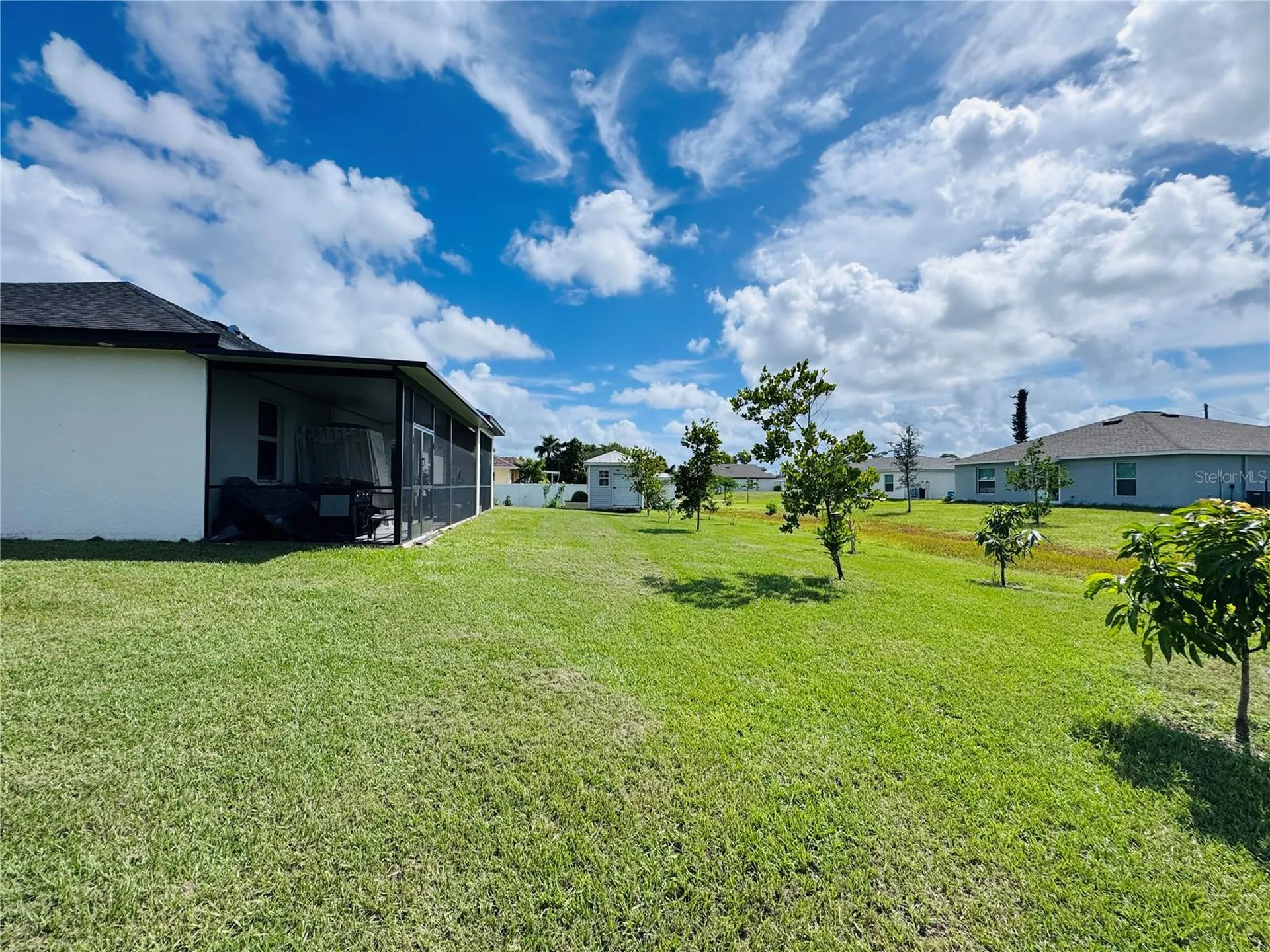 528 Jacaranda Parkway E Cape Coral FL 33909