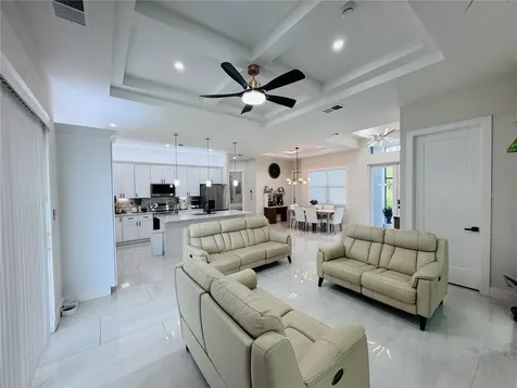 528 Jacaranda Parkway E Cape Coral FL 33909